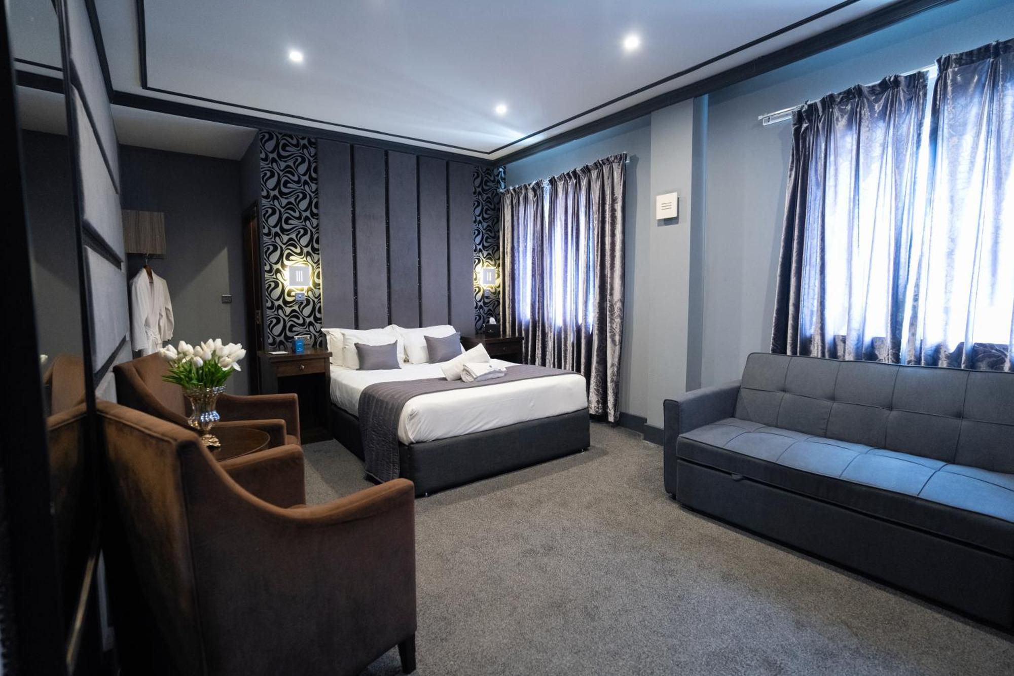 Grand Sapphire Hotel & Banqueting London Borough of London Borough of Croydon Exterior foto