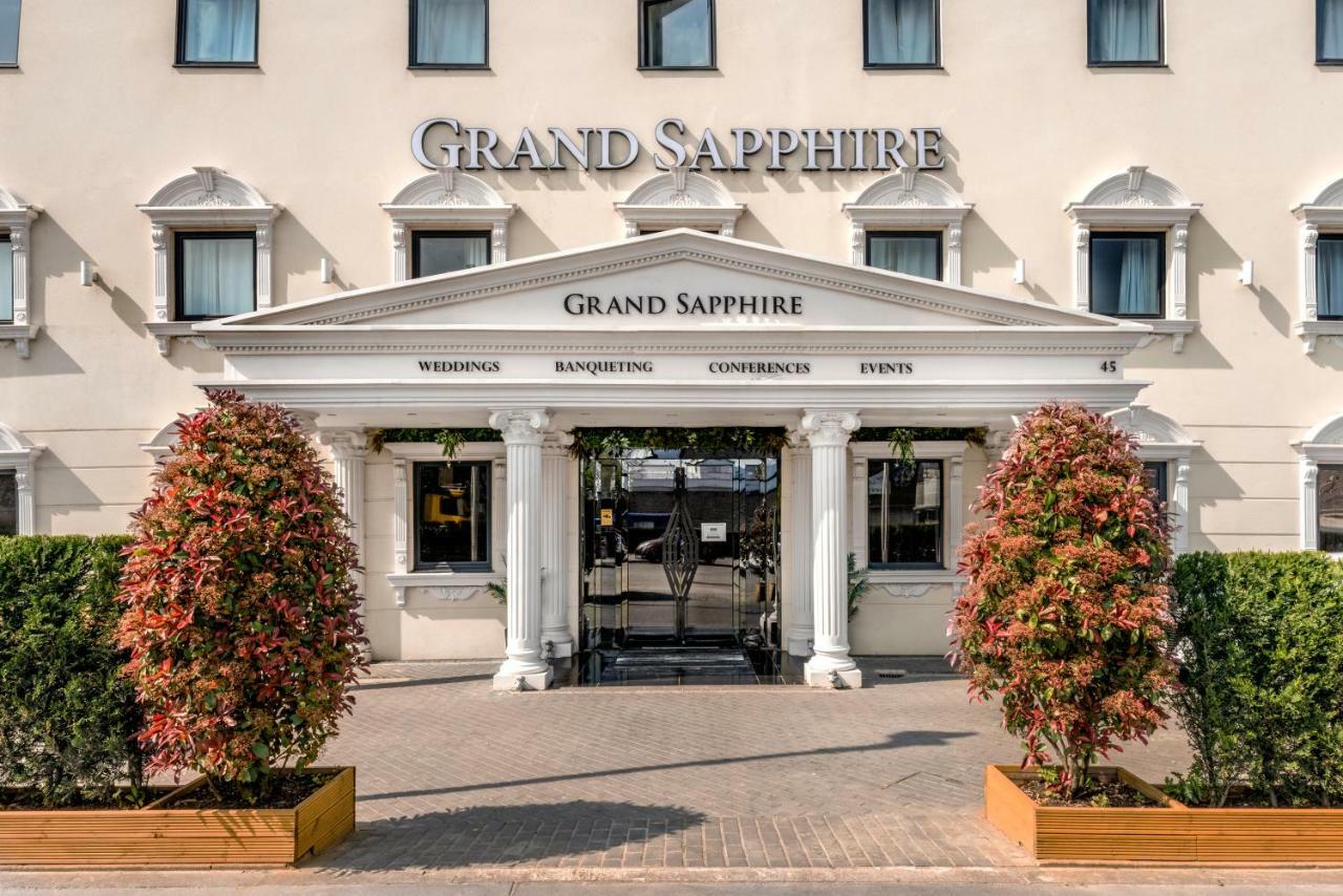 Grand Sapphire Hotel & Banqueting London Borough of London Borough of Croydon Exterior foto