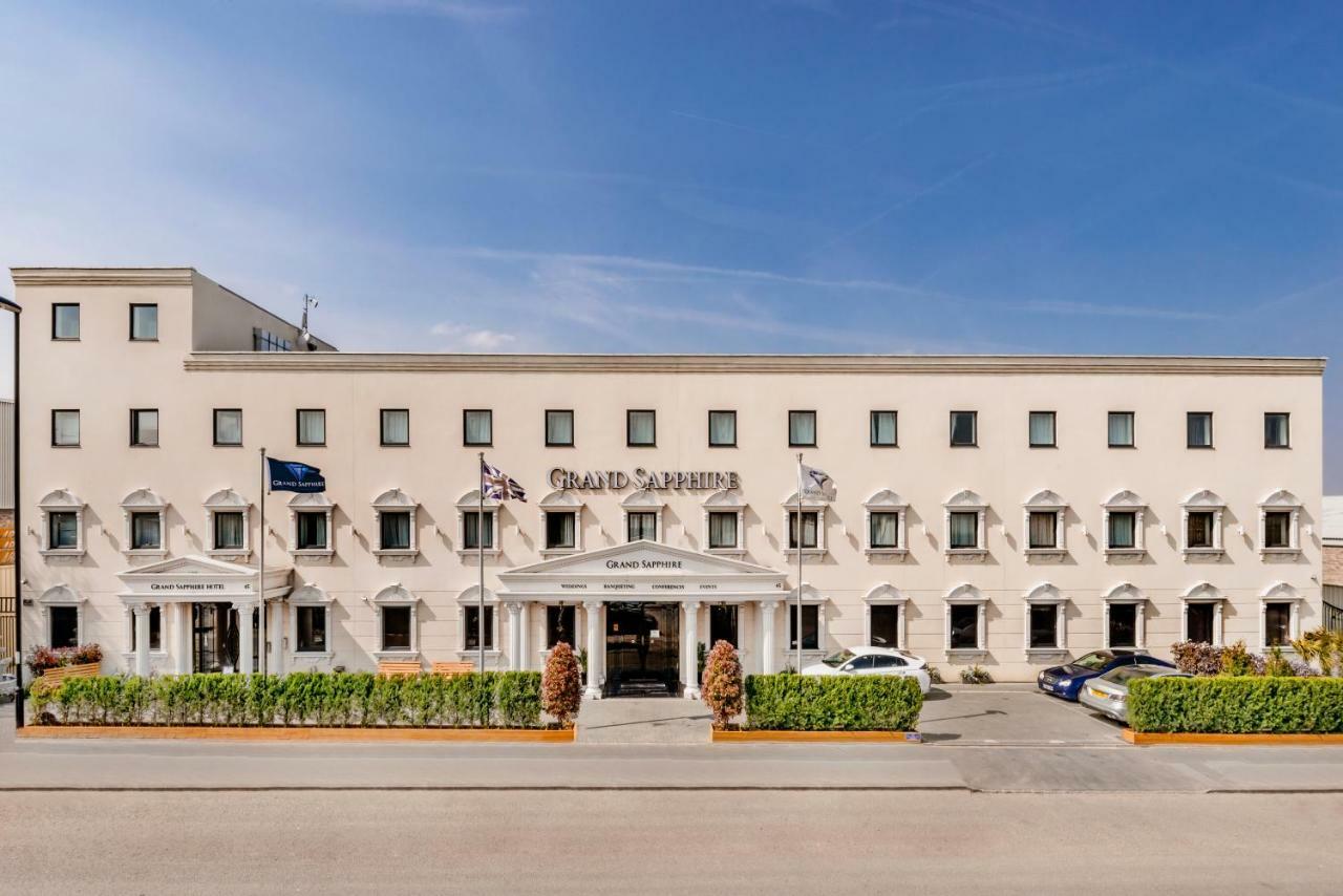 Grand Sapphire Hotel & Banqueting London Borough of London Borough of Croydon Exterior foto