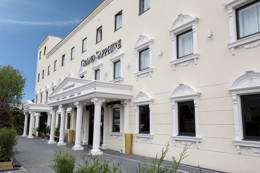 Grand Sapphire Hotel & Banqueting London Borough of London Borough of Croydon Exterior foto